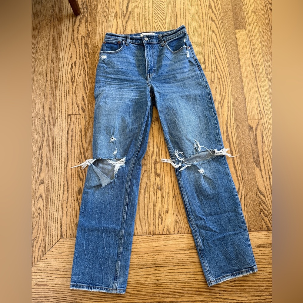 Abercrombie & Fitch 90s Ultra High Rise Blue Distressed Straight Leg Jeans